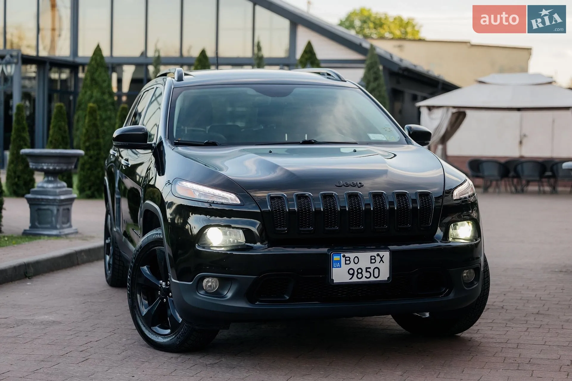 2016 Jeep Cherokee - мініатюра 13