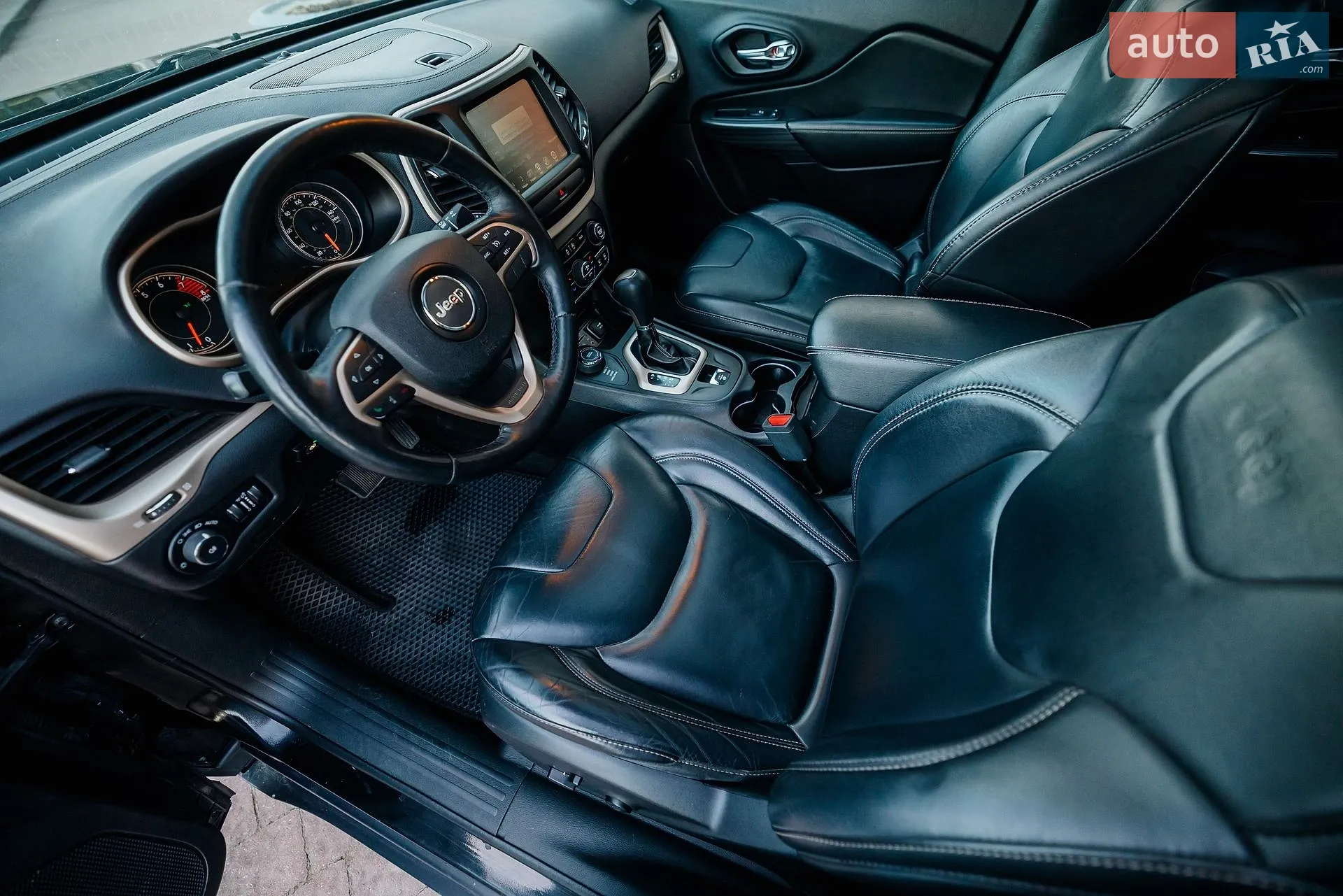 2016 Jeep Cherokee - мініатюра 46