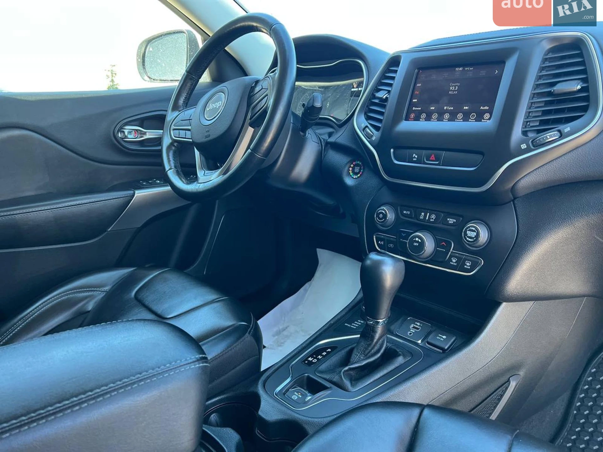 2019 Jeep Cherokee - мініатюра 41