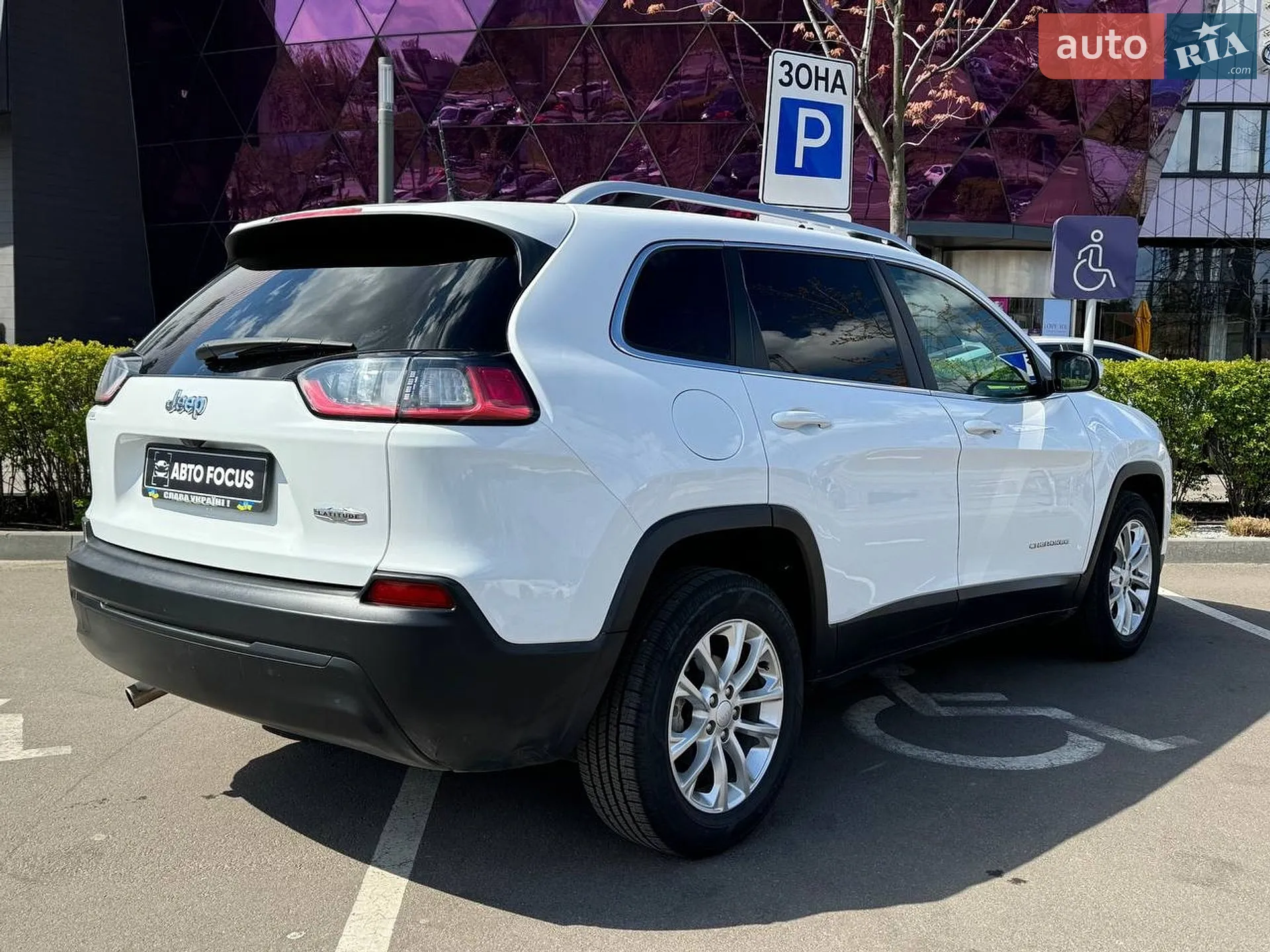 2019 Jeep Cherokee - мініатюра 7