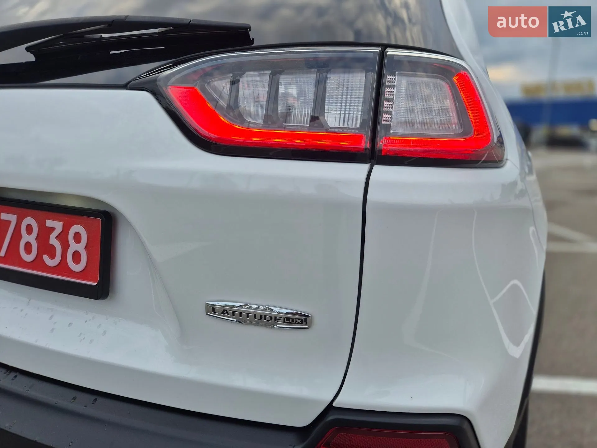 2022 Jeep Cherokee - мініатюра 9