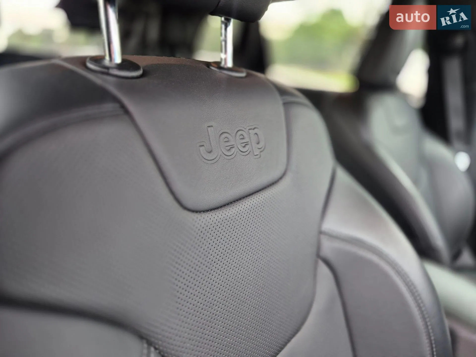 2022 Jeep Cherokee - мініатюра 25