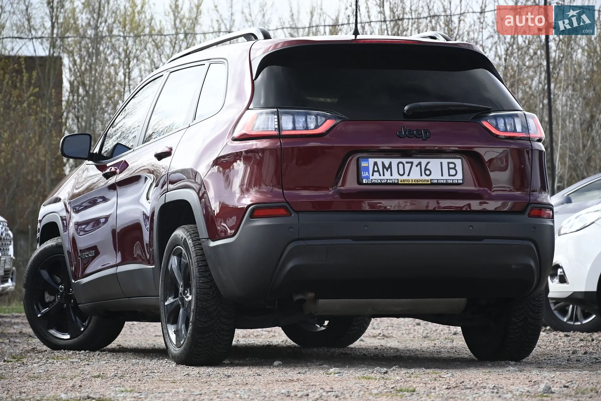 2020 Jeep Cherokee - мініатюра 10
