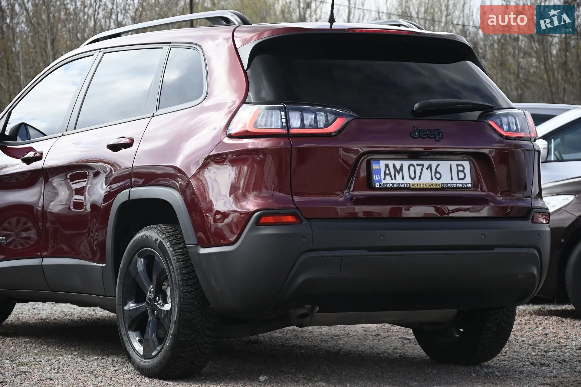 2020 Jeep Cherokee - мініатюра 11