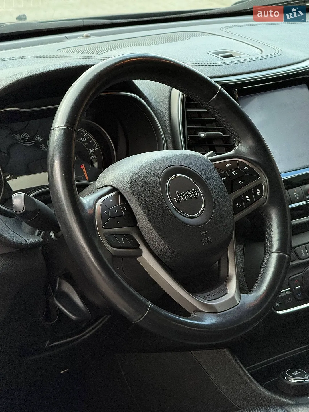 2018 Jeep Cherokee - мініатюра 18