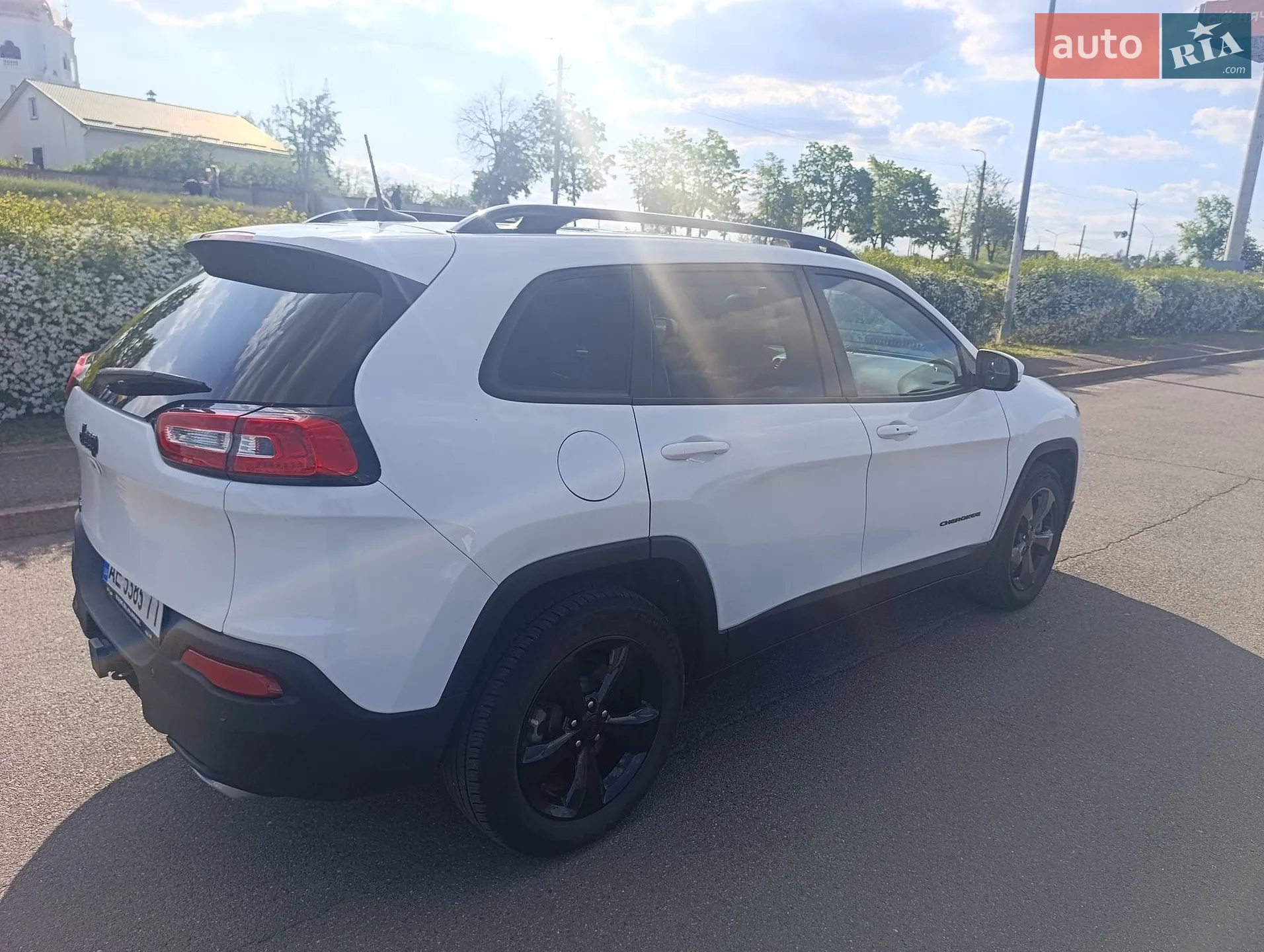 2017 Jeep Cherokee - мініатюра 8
