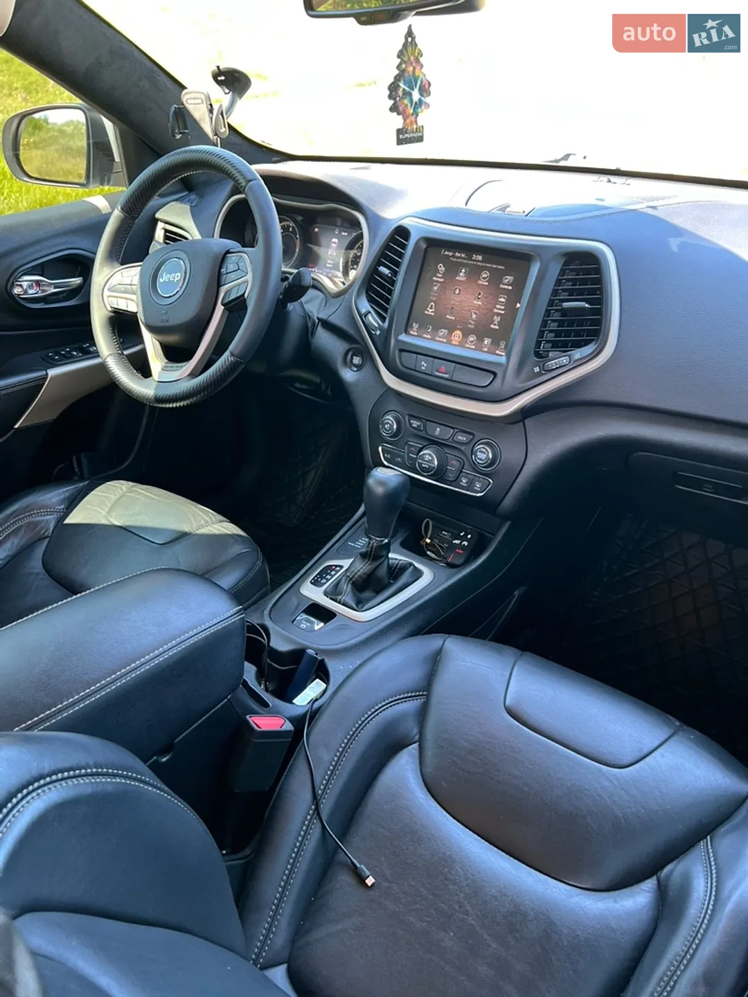 2017 Jeep Cherokee - мініатюра 16