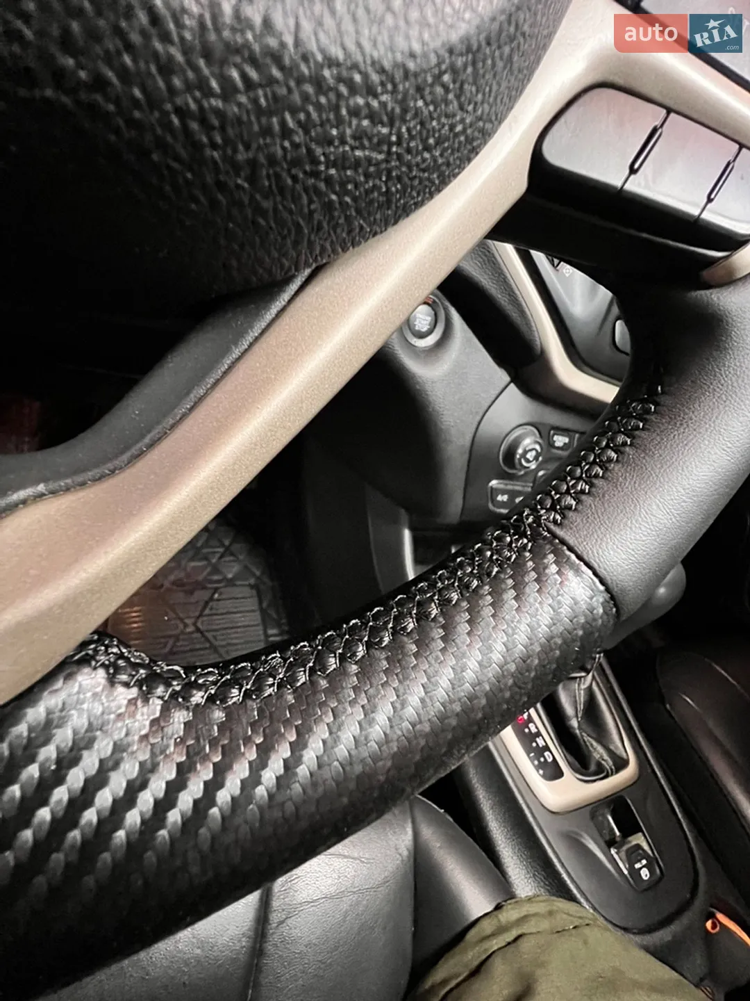 2017 Jeep Cherokee - мініатюра 34