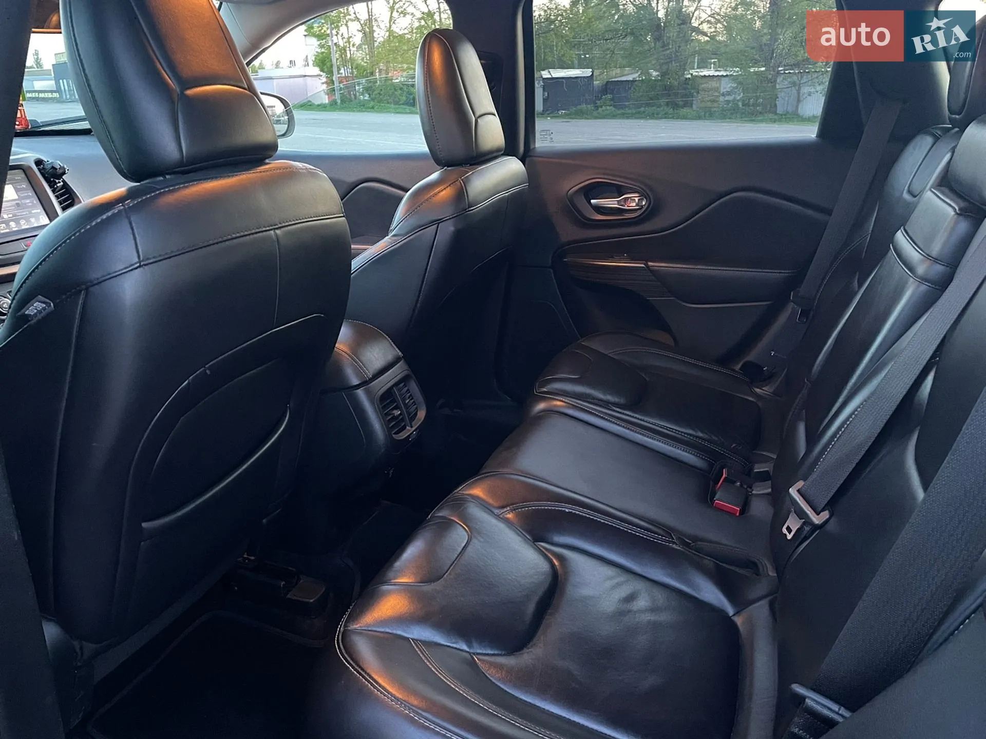 2016 Jeep Cherokee - мініатюра 8