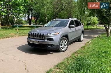 Внедорожник / Кроссовер Jeep Cherokee 2017 в Ровно