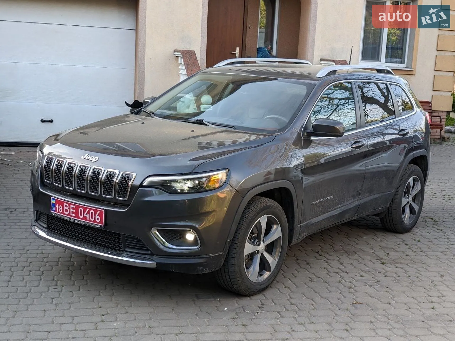 2018 Jeep Cherokee - мініатюра 25