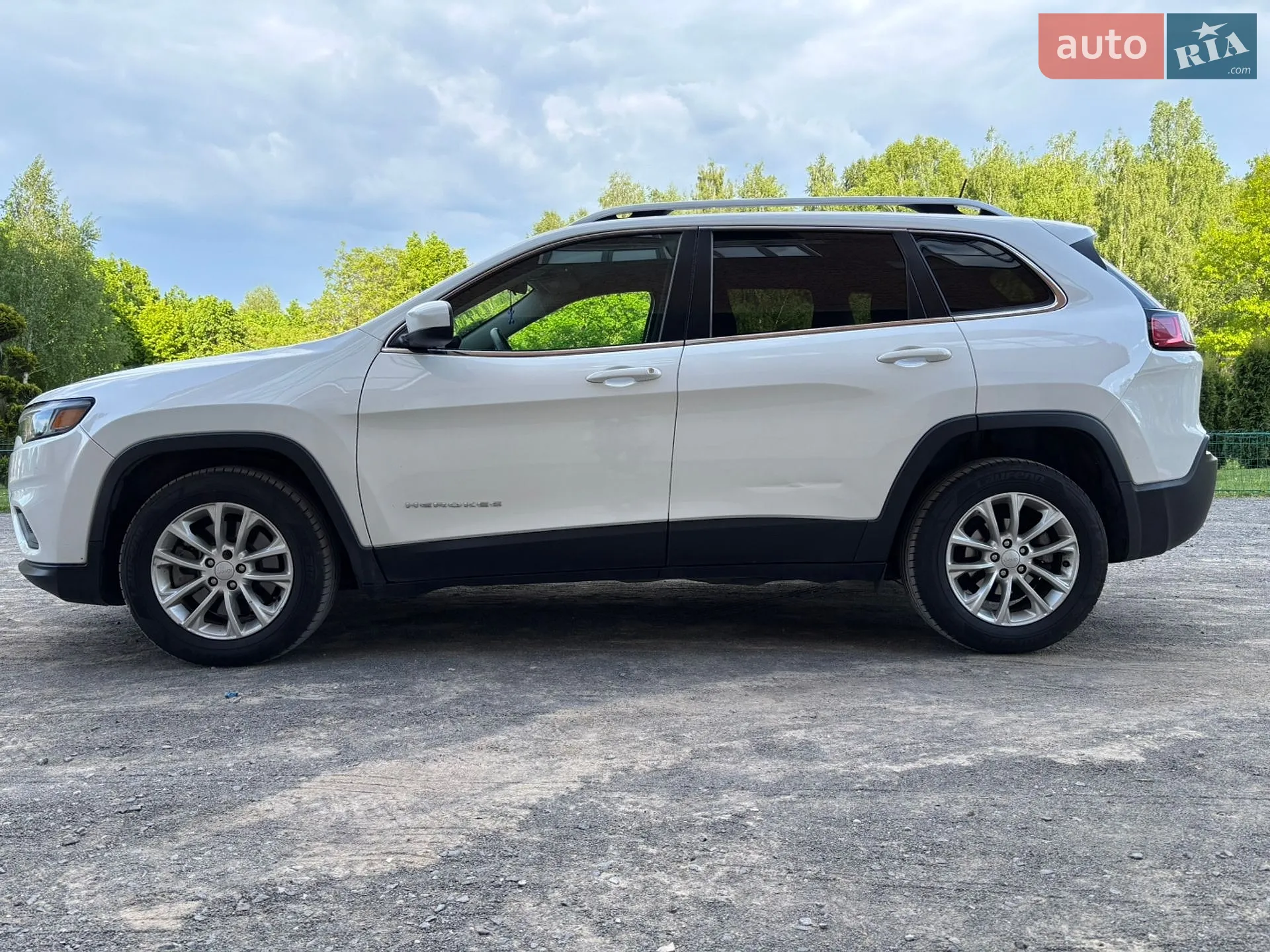 2018 Jeep Cherokee - мініатюра 17