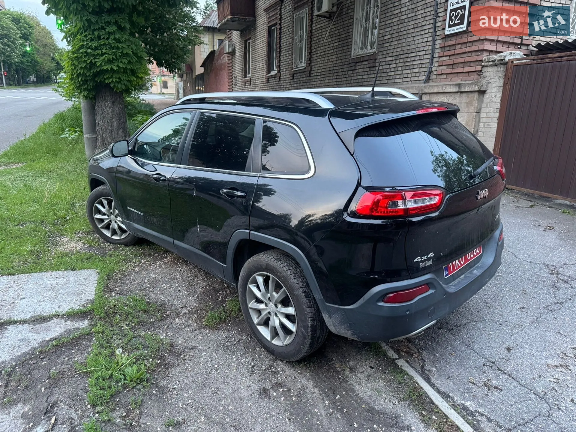 2017 Jeep Cherokee - мініатюра 4