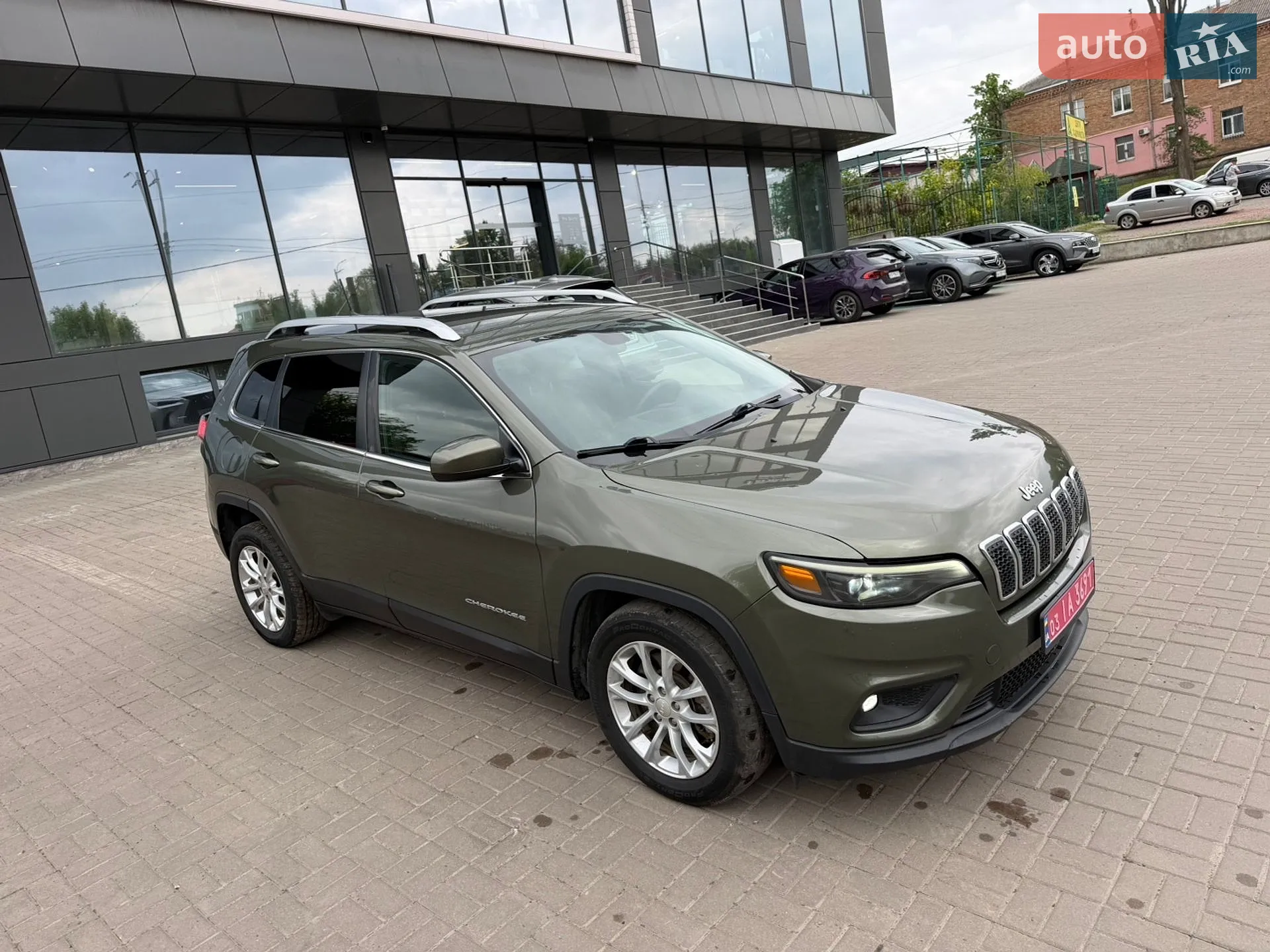 2018 Jeep Cherokee - мініатюра 14