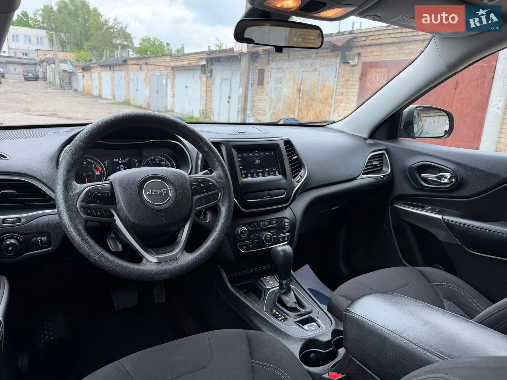 2018 Jeep Cherokee - мініатюра 19