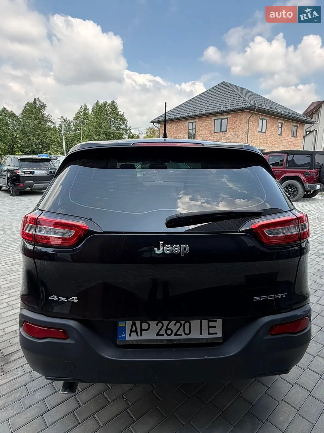 2013 Jeep Cherokee - мініатюра 4
