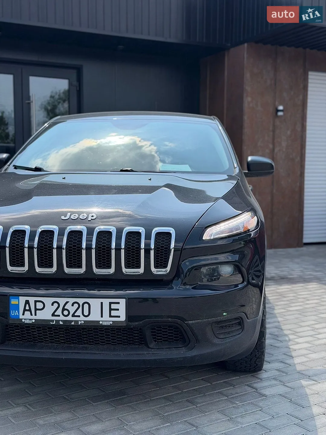 2013 Jeep Cherokee - мініатюра 3