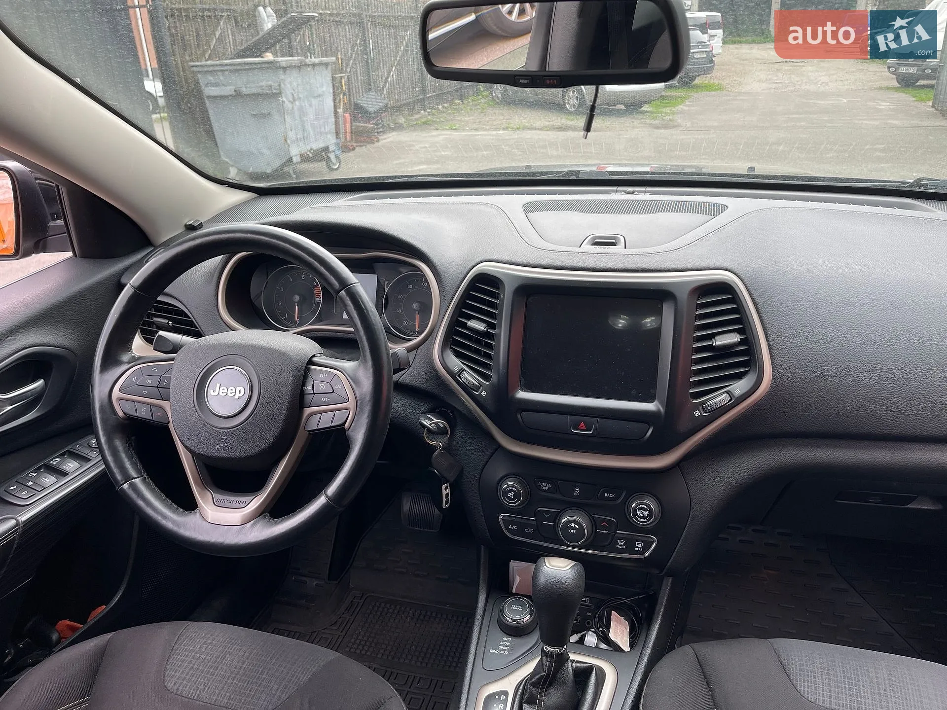 2016 Jeep Cherokee - мініатюра 18