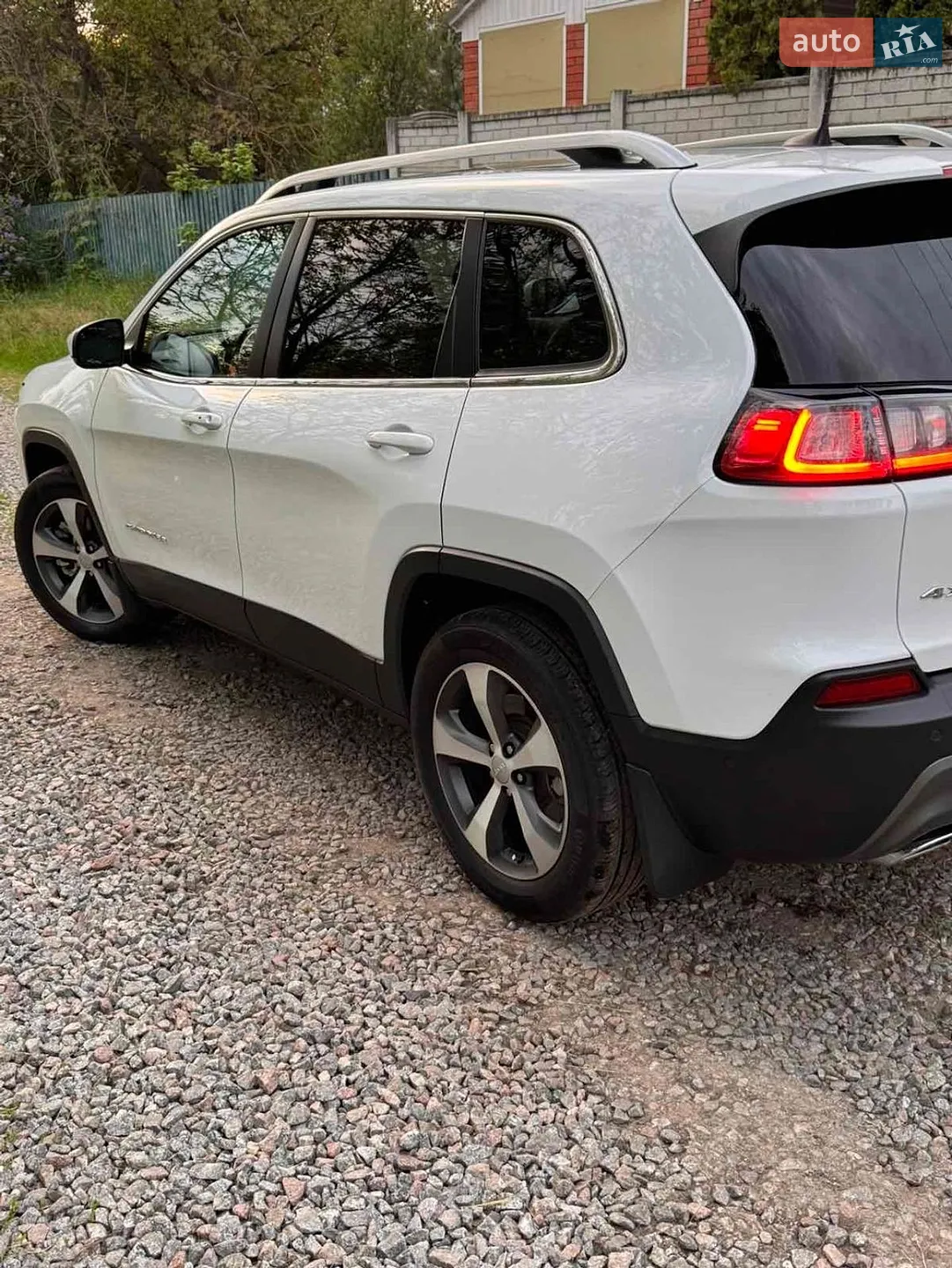 2021 Jeep Cherokee - мініатюра 42