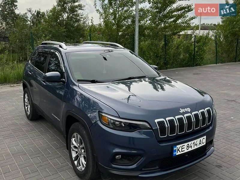 Jeep Cherokee