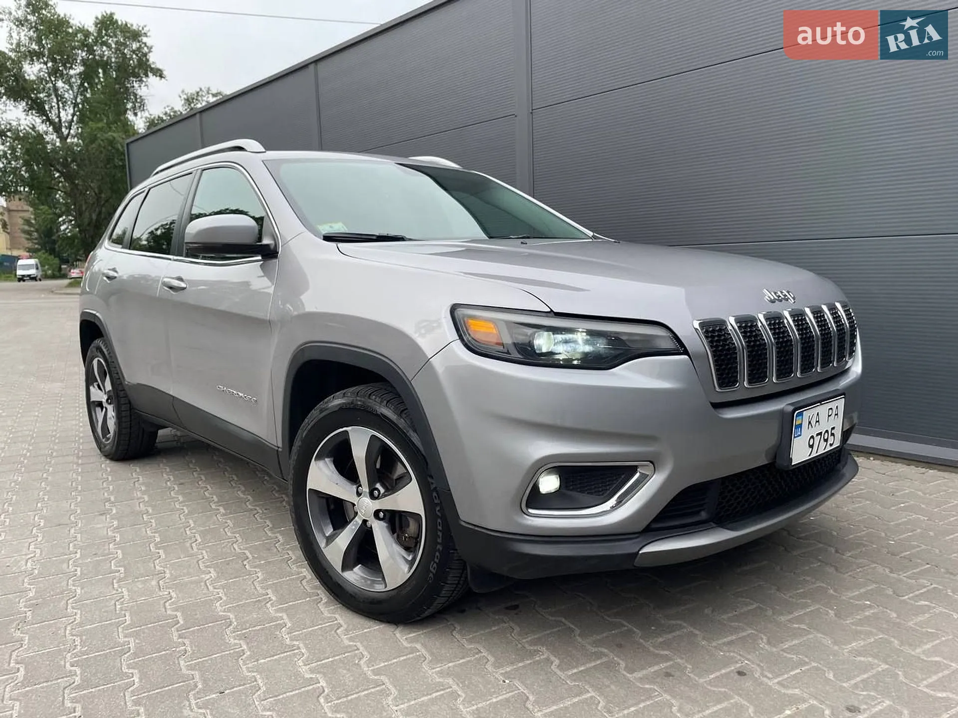 2018 Jeep Cherokee - мініатюра 2