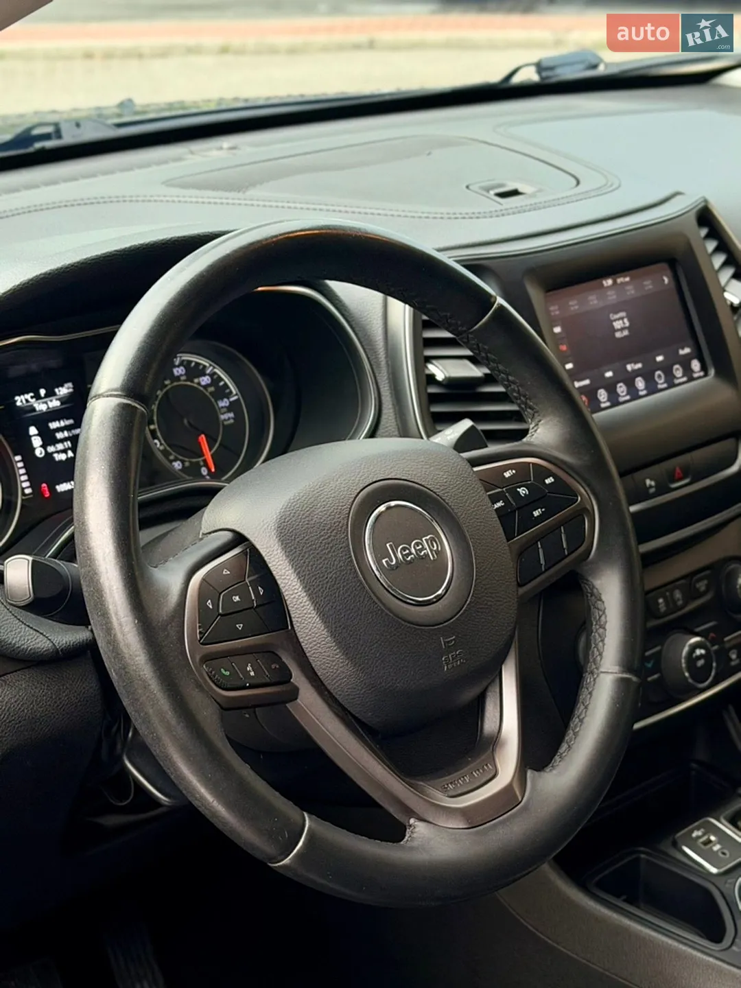 2019 Jeep Cherokee - мініатюра 10