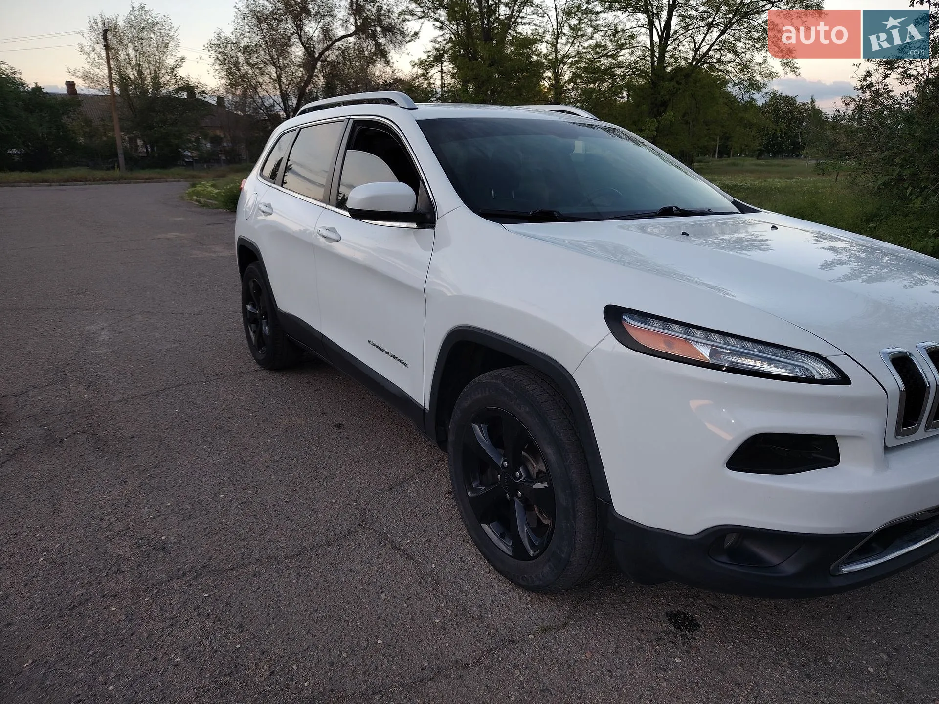 2016 Jeep Cherokee - мініатюра 15