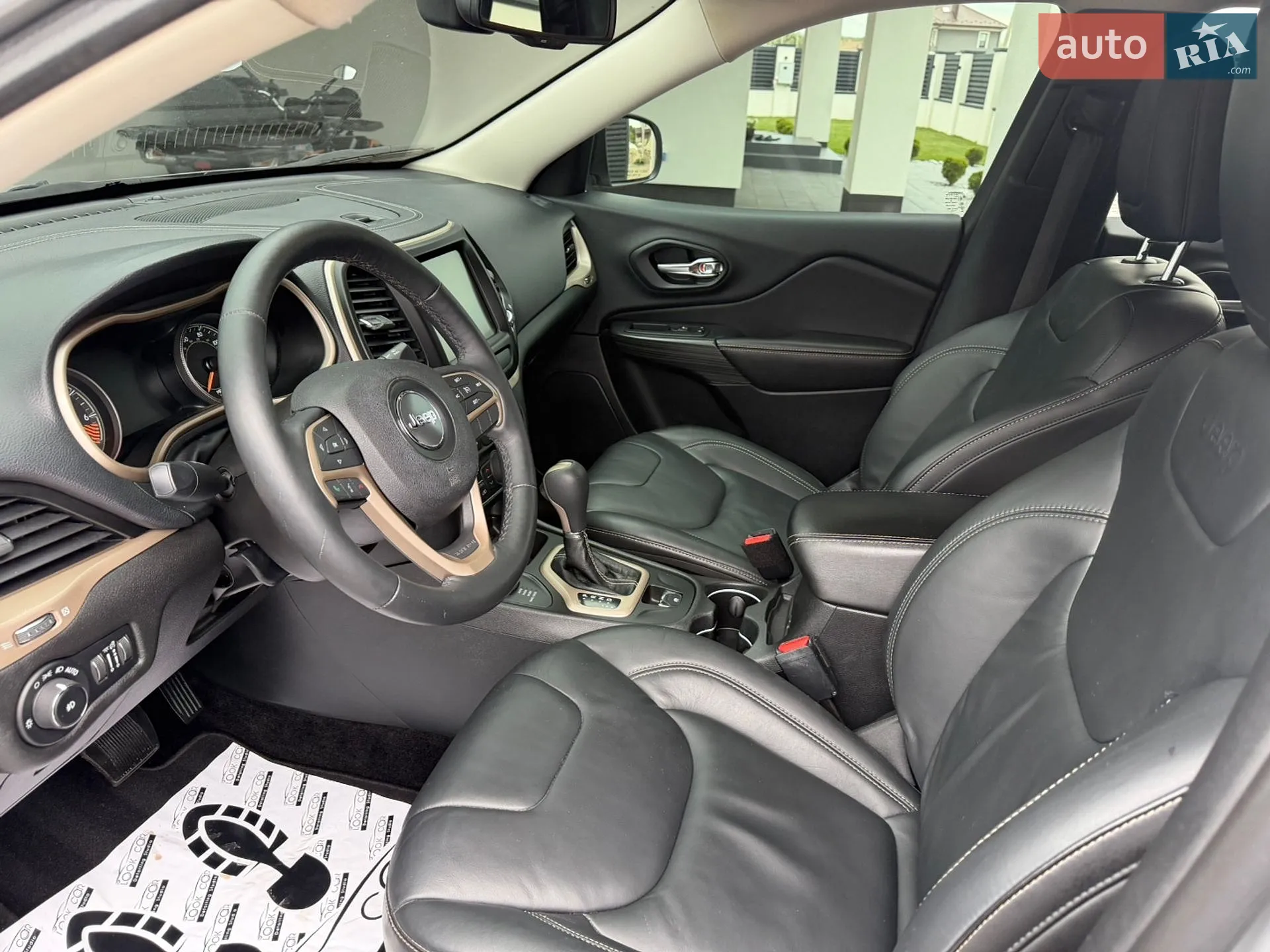 2016 Jeep Cherokee - мініатюра 18