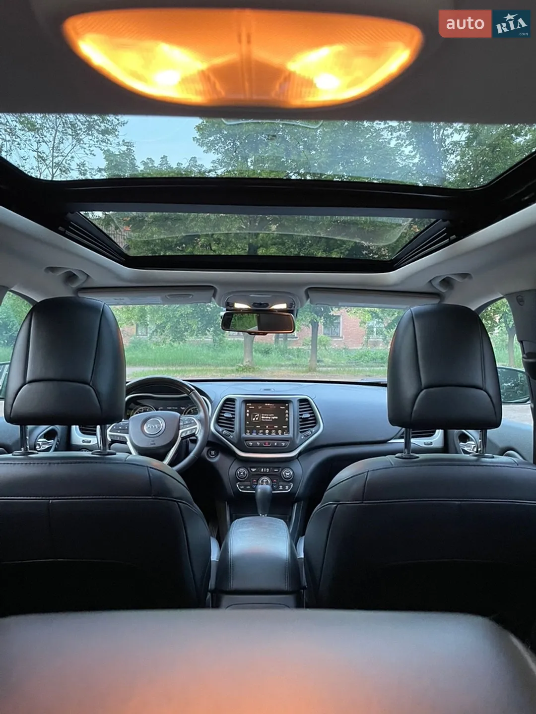 2016 Jeep Cherokee - мініатюра 15