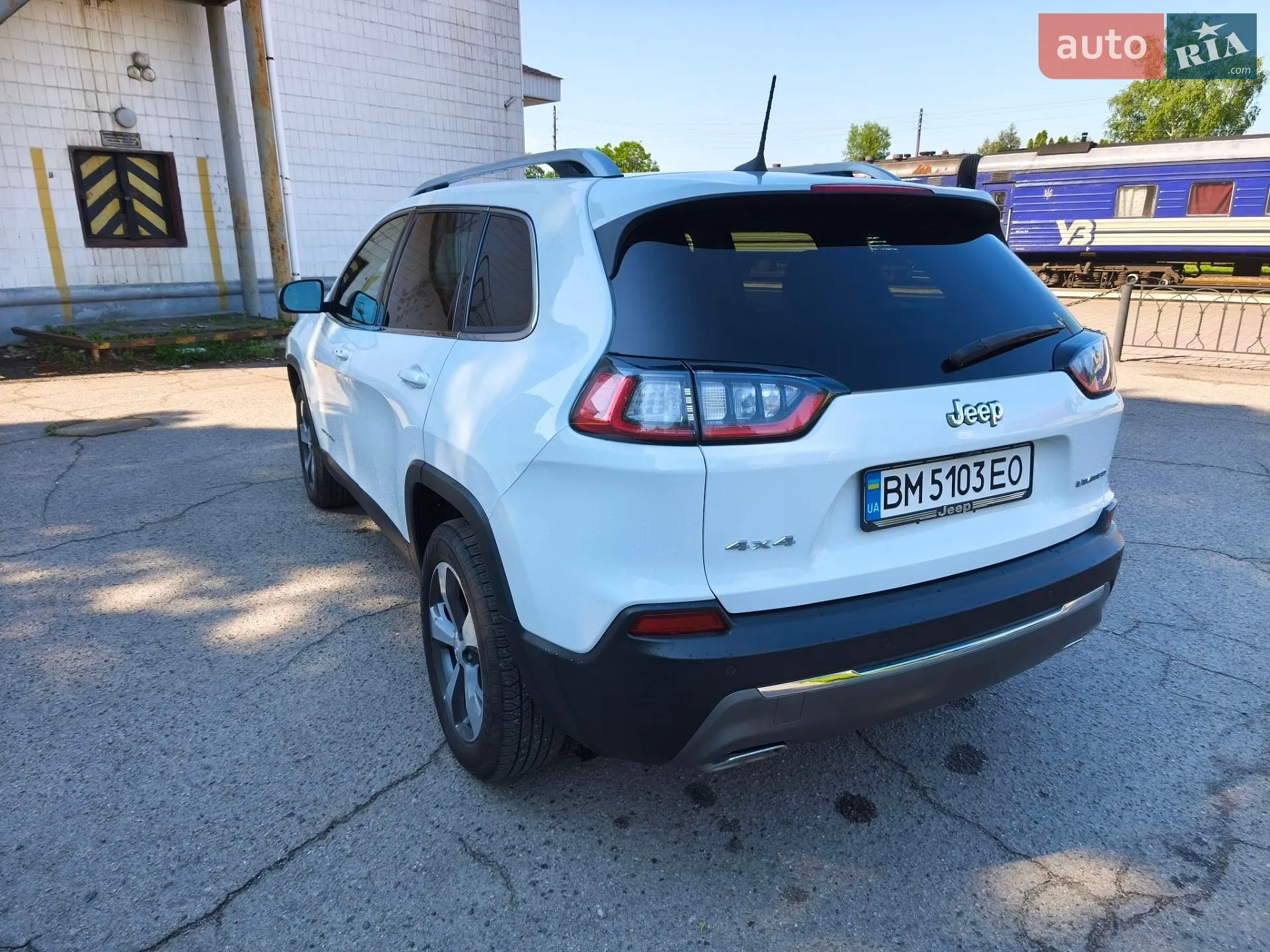 2019 Jeep Cherokee - мініатюра 9