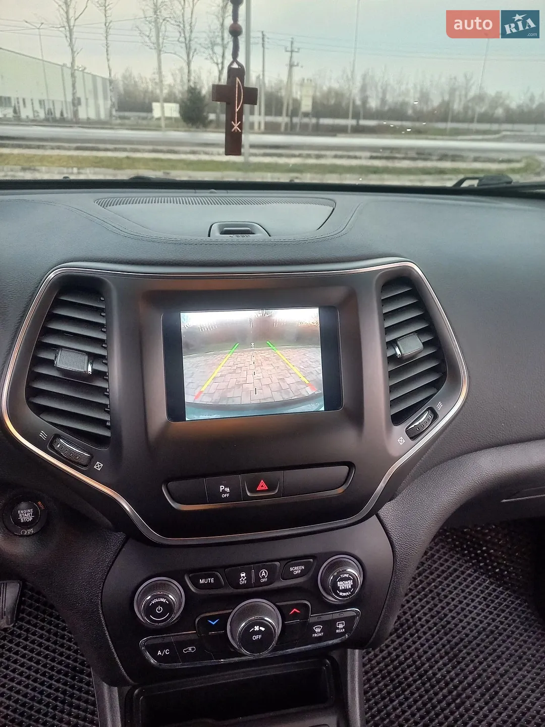 2019 Jeep Cherokee - мініатюра 13