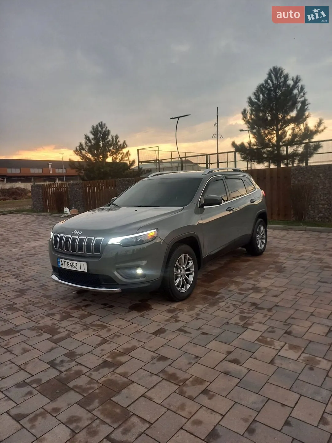 2019 Jeep Cherokee - мініатюра 50