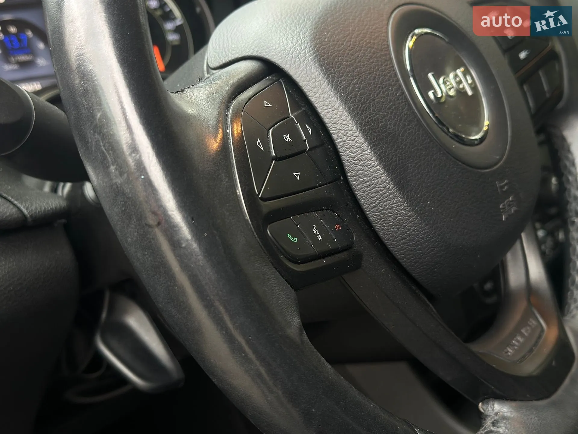 2018 Jeep Cherokee - мініатюра 19