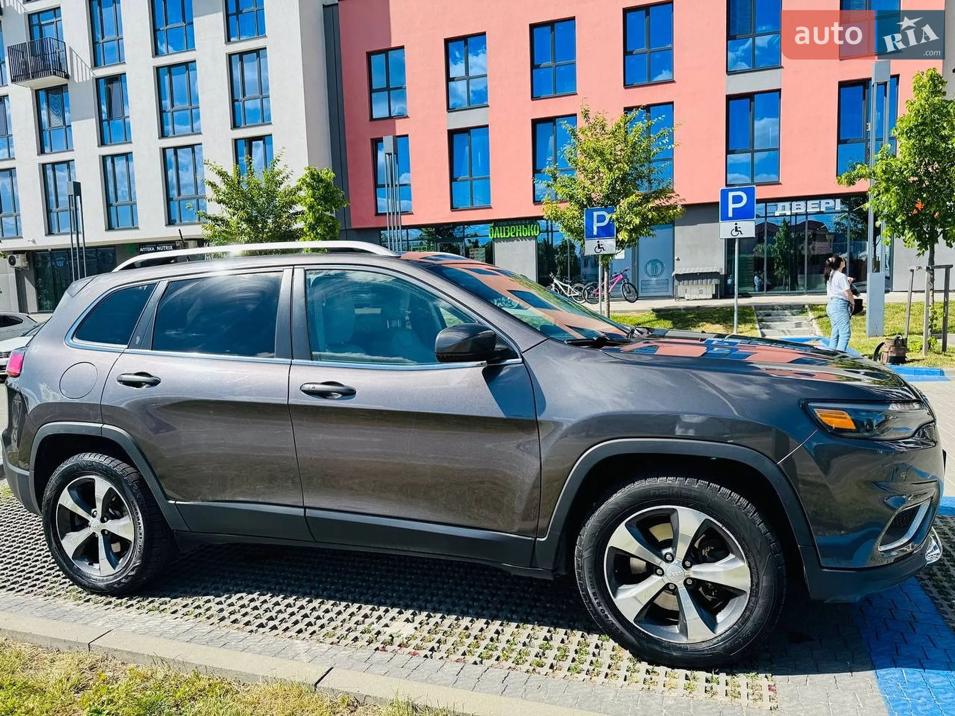 2018 Jeep Cherokee - мініатюра 5