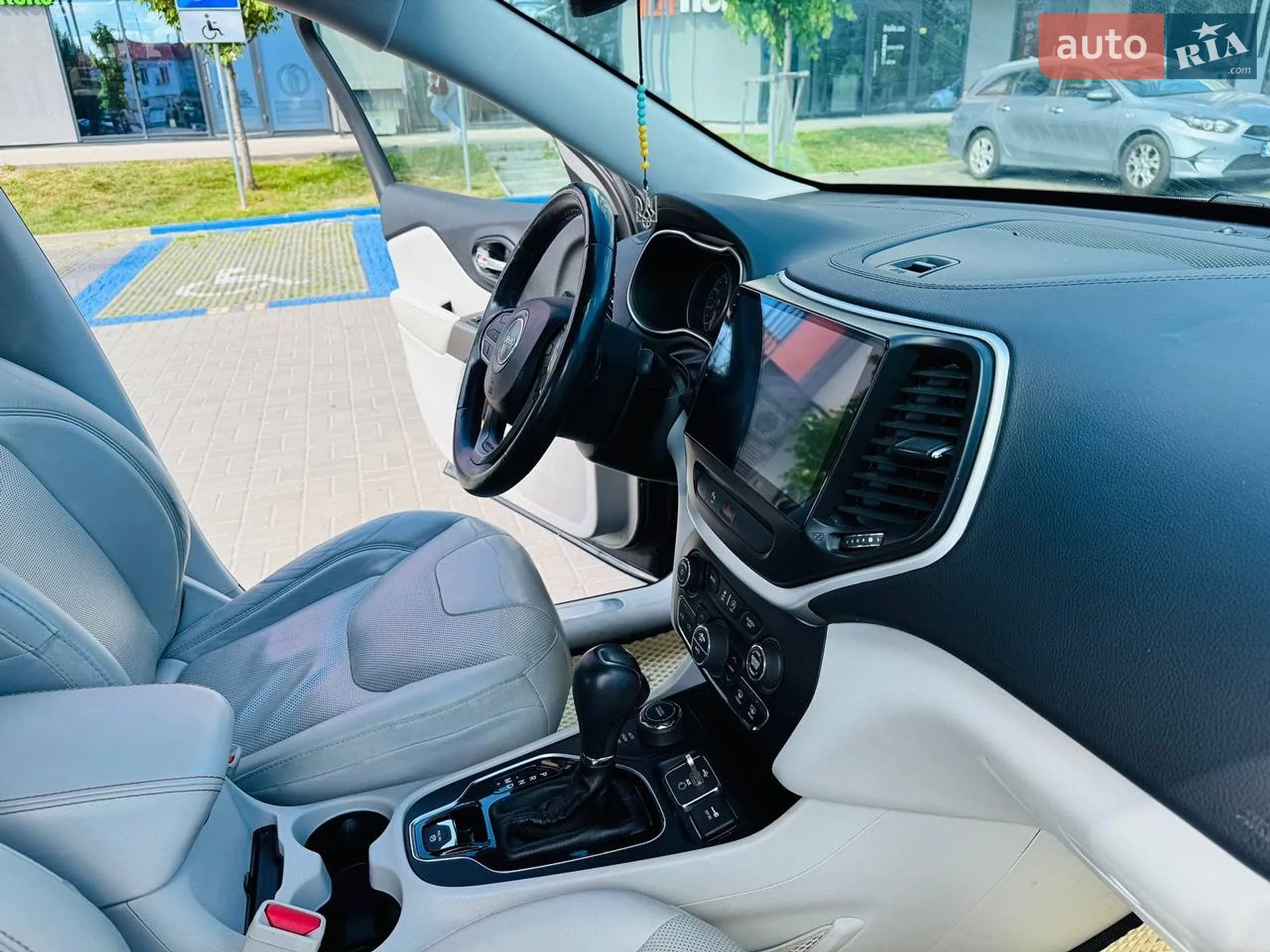 2018 Jeep Cherokee - мініатюра 22