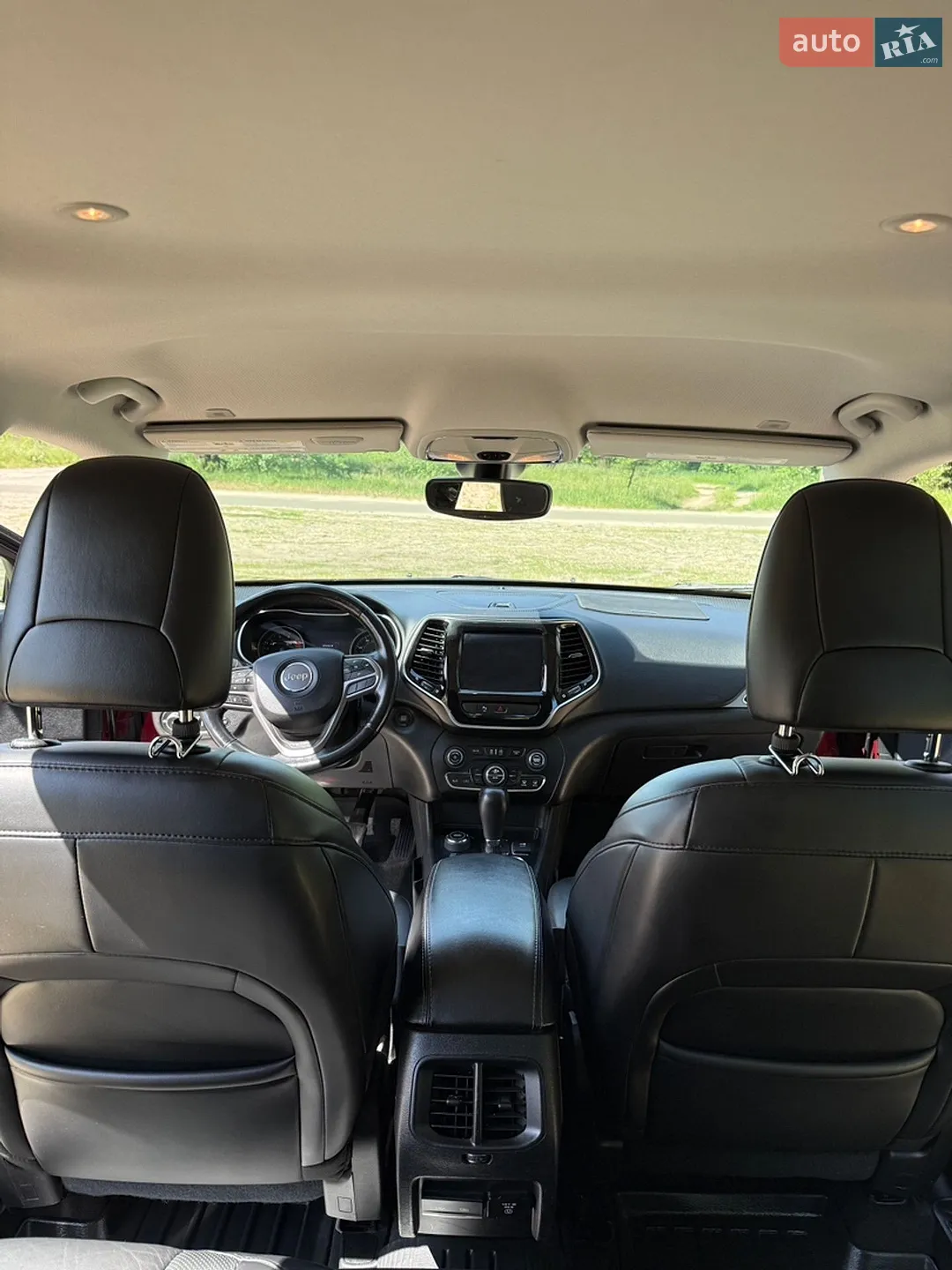 2019 Jeep Cherokee - мініатюра 11