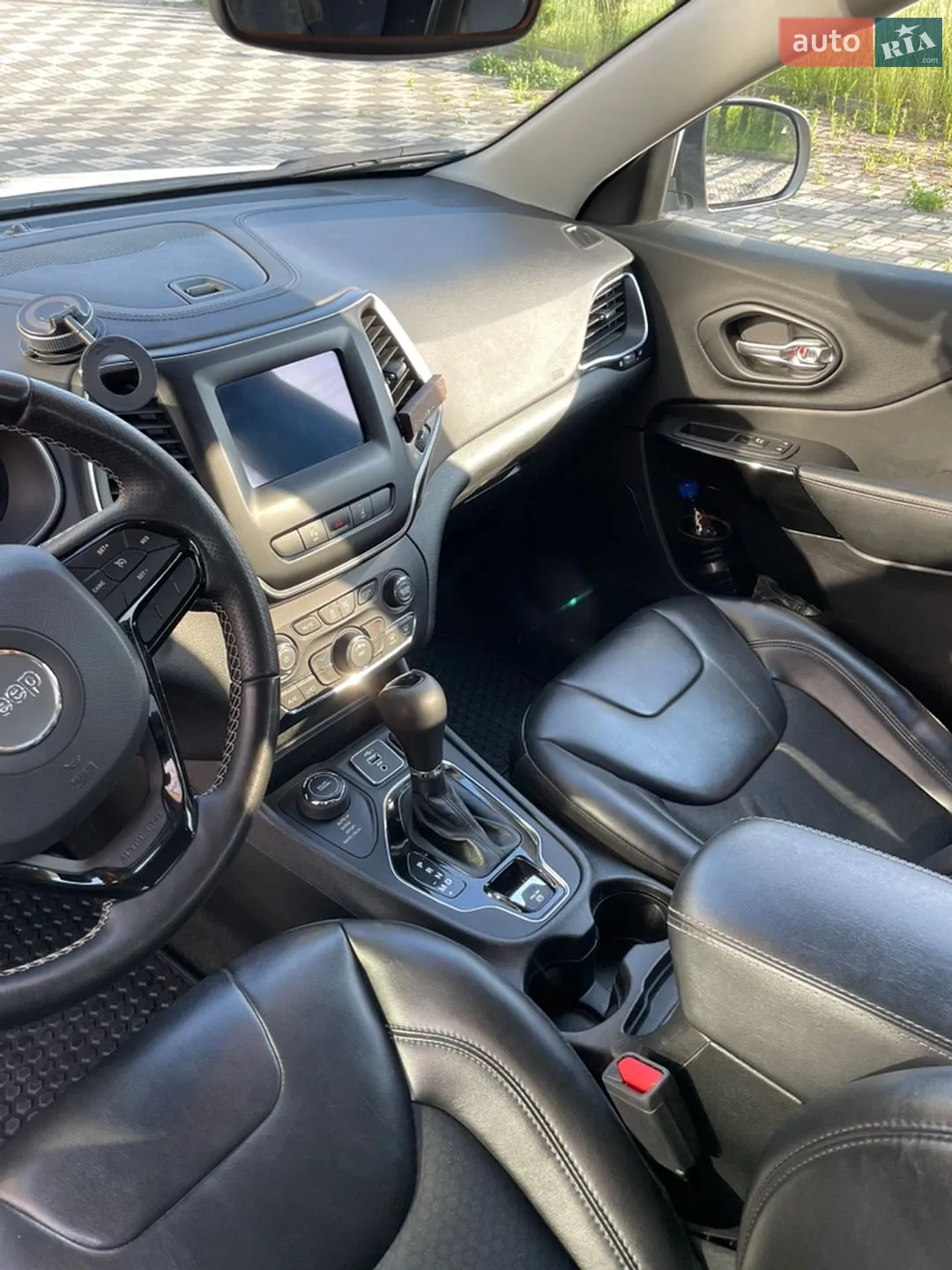 2021 Jeep Cherokee - мініатюра 18