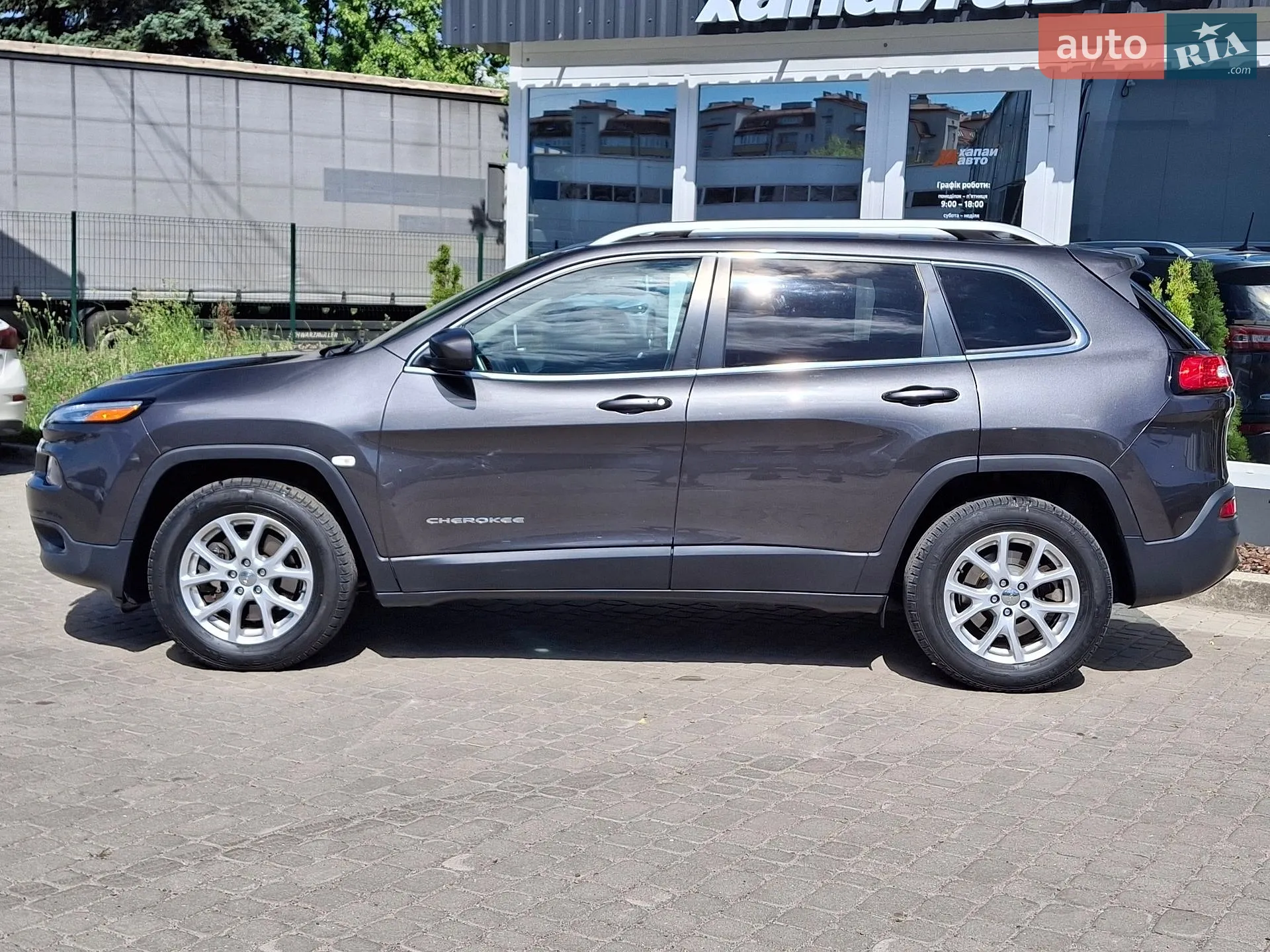 2015 Jeep Cherokee - мініатюра 8