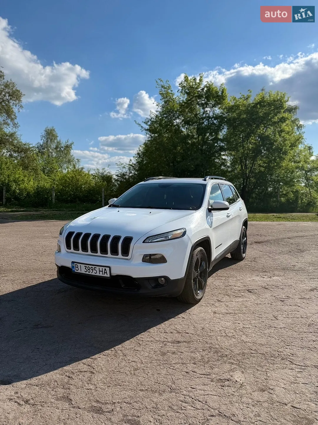2017 Jeep Cherokee - мініатюра 3