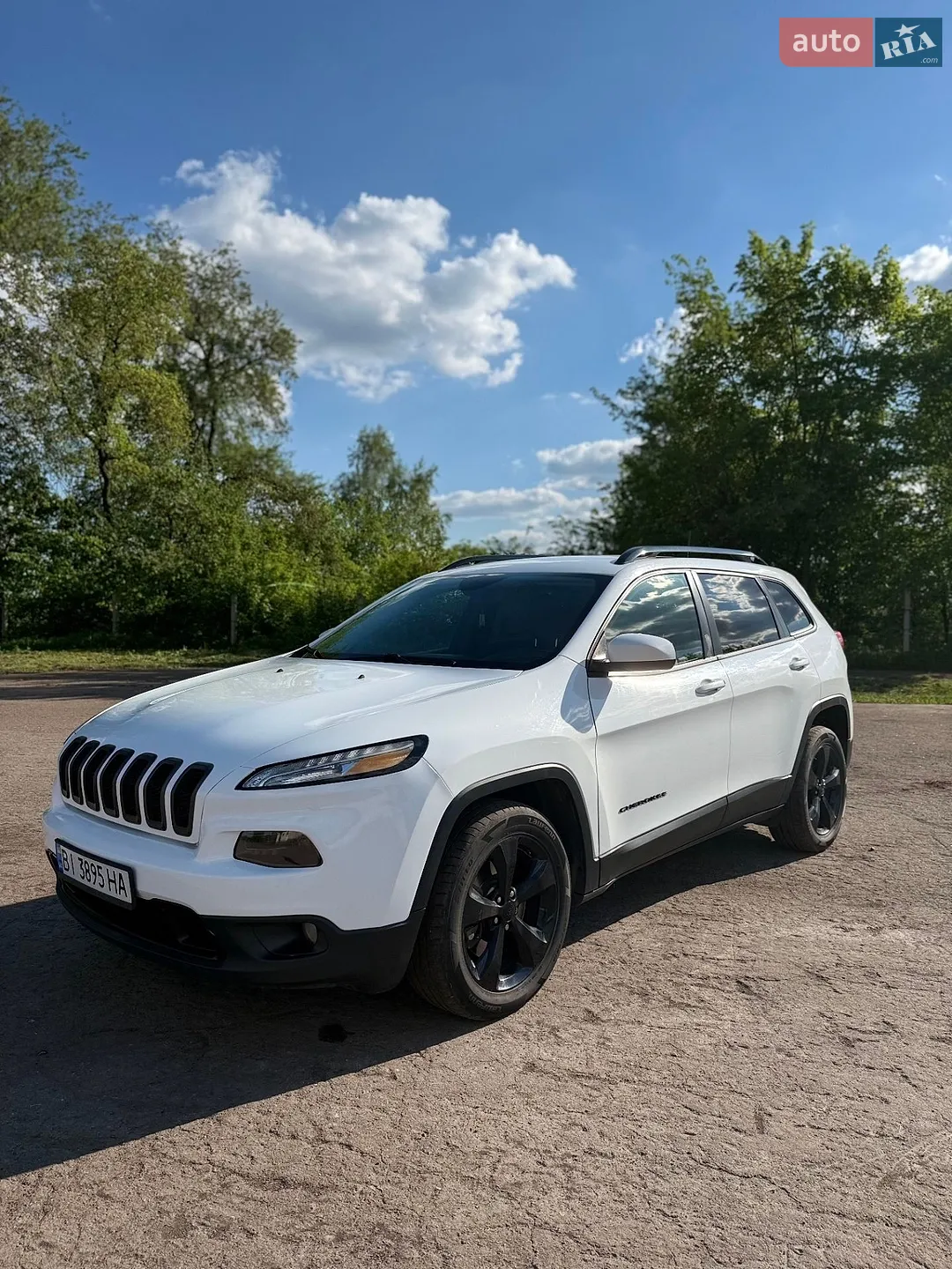 2017 Jeep Cherokee - мініатюра 12