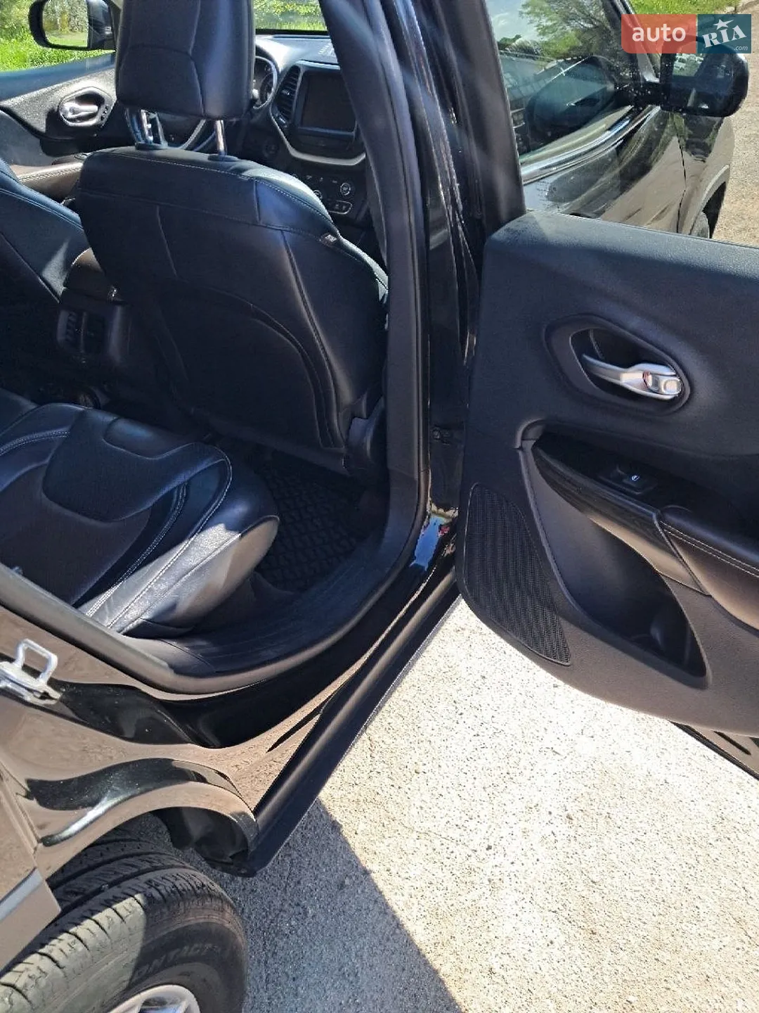 2013 Jeep Cherokee - мініатюра 19