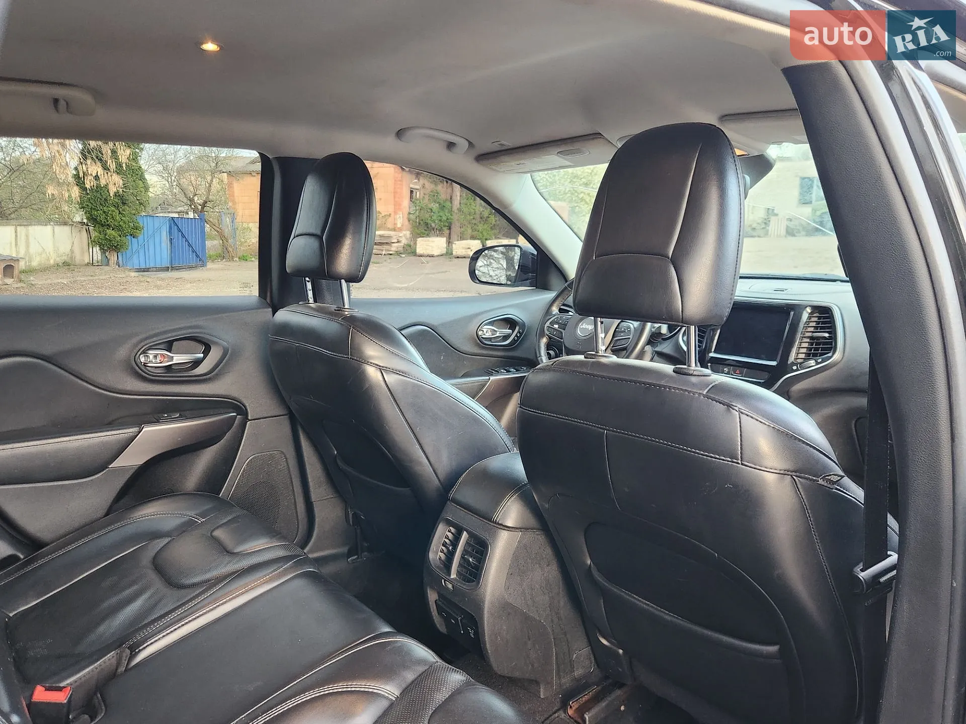 2018 Jeep Cherokee - мініатюра 19