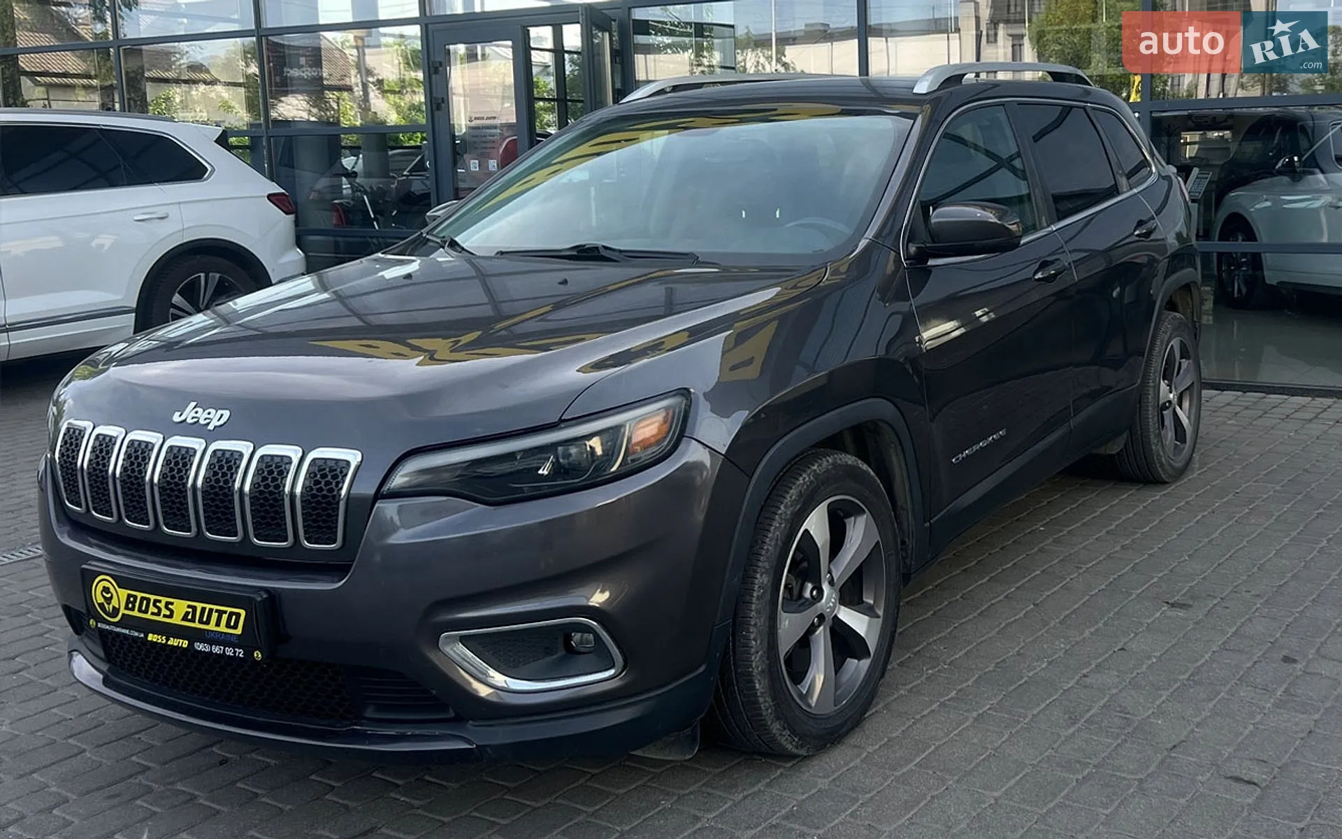 2020 Jeep Cherokee - мініатюра 3