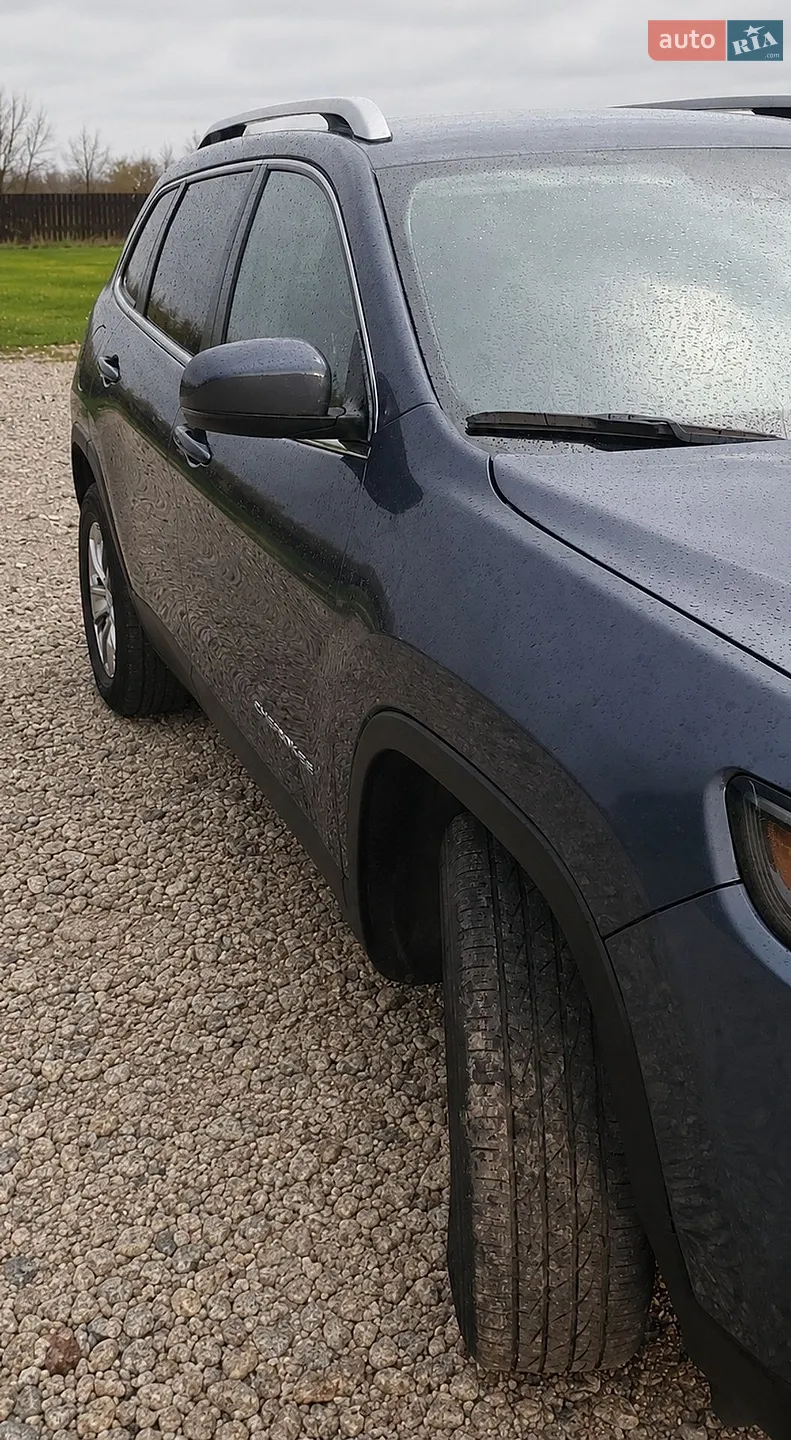 2021 Jeep Cherokee - мініатюра 10