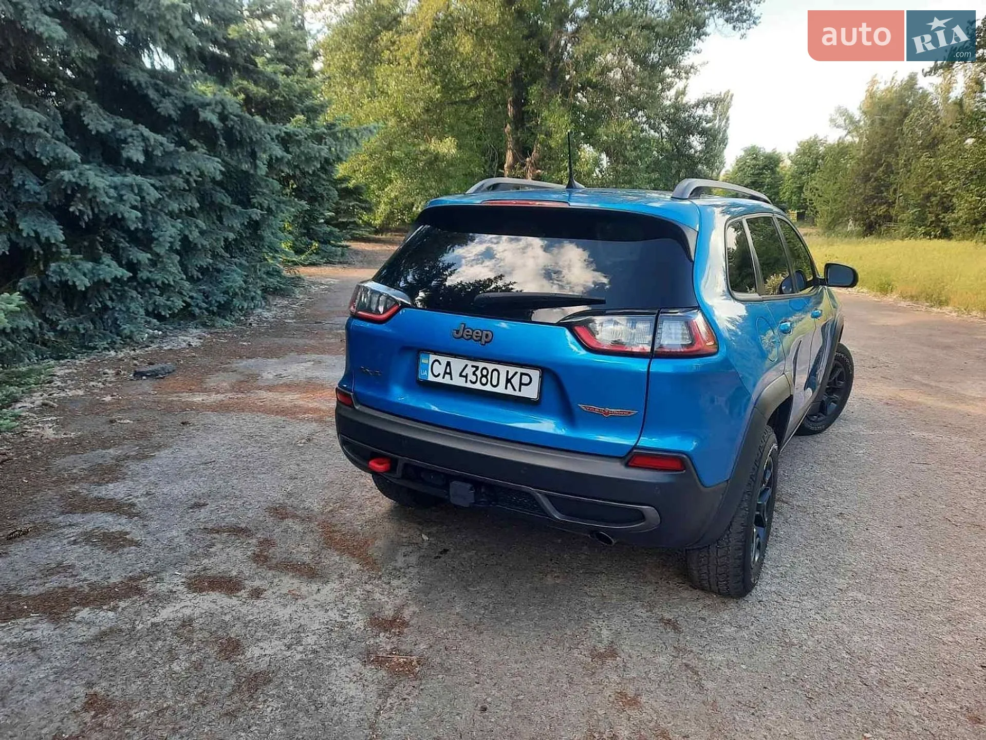2019 Jeep Cherokee - мініатюра 4