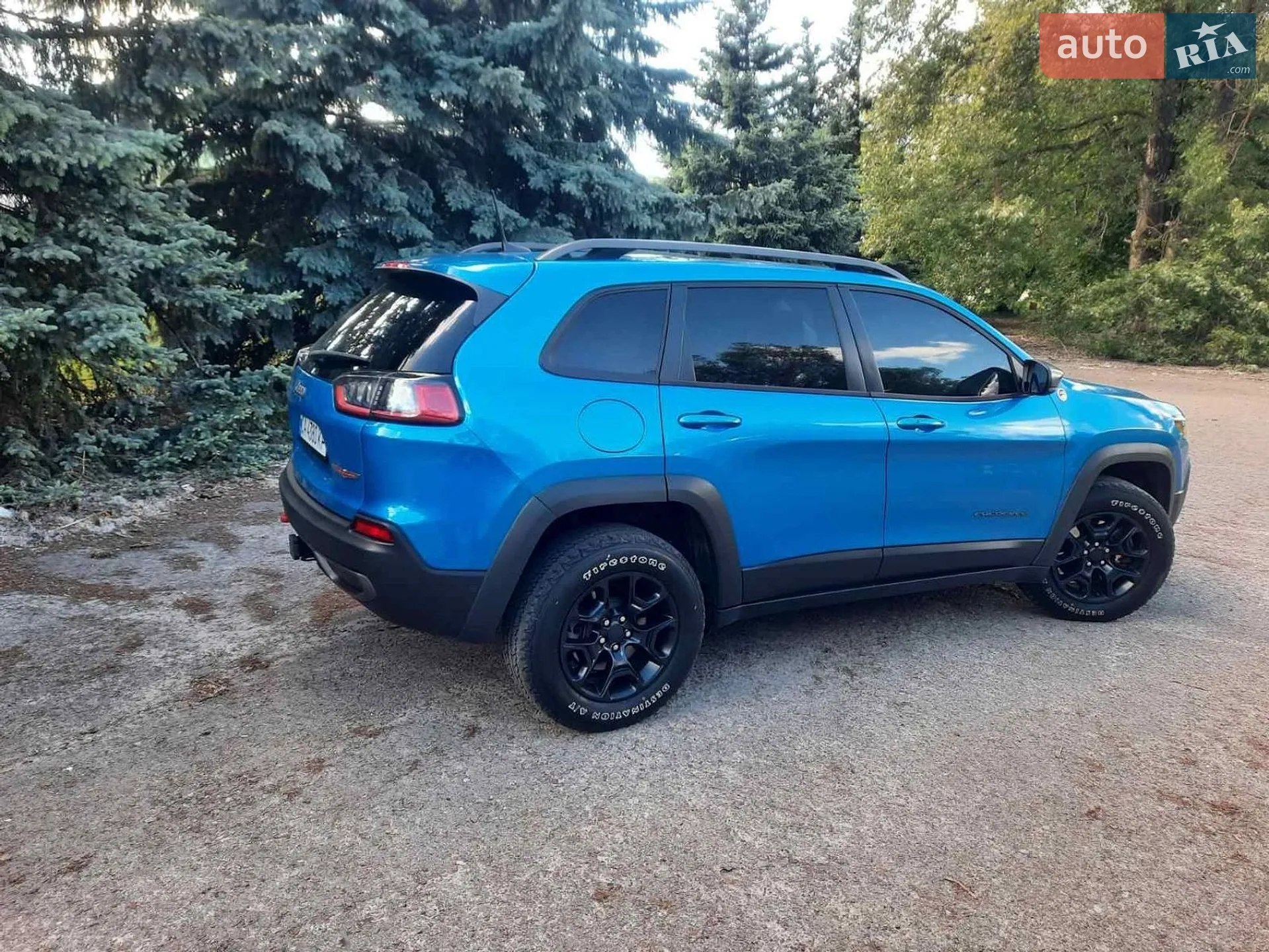 2019 Jeep Cherokee - мініатюра 3