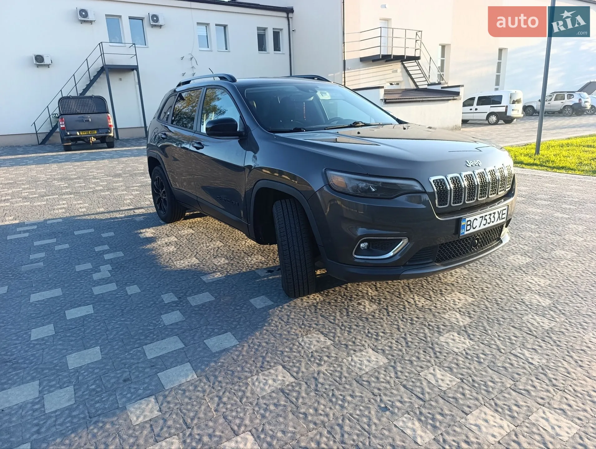 2023 Jeep Cherokee - мініатюра 32