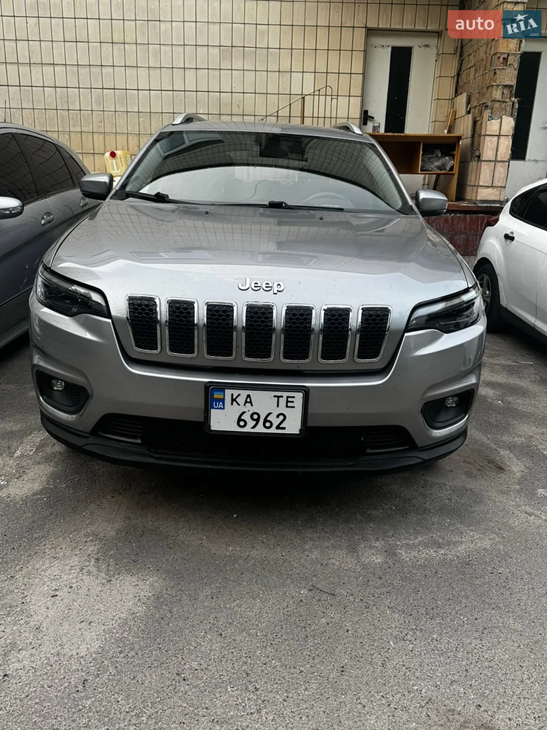 2018 Jeep Cherokee - фото 1