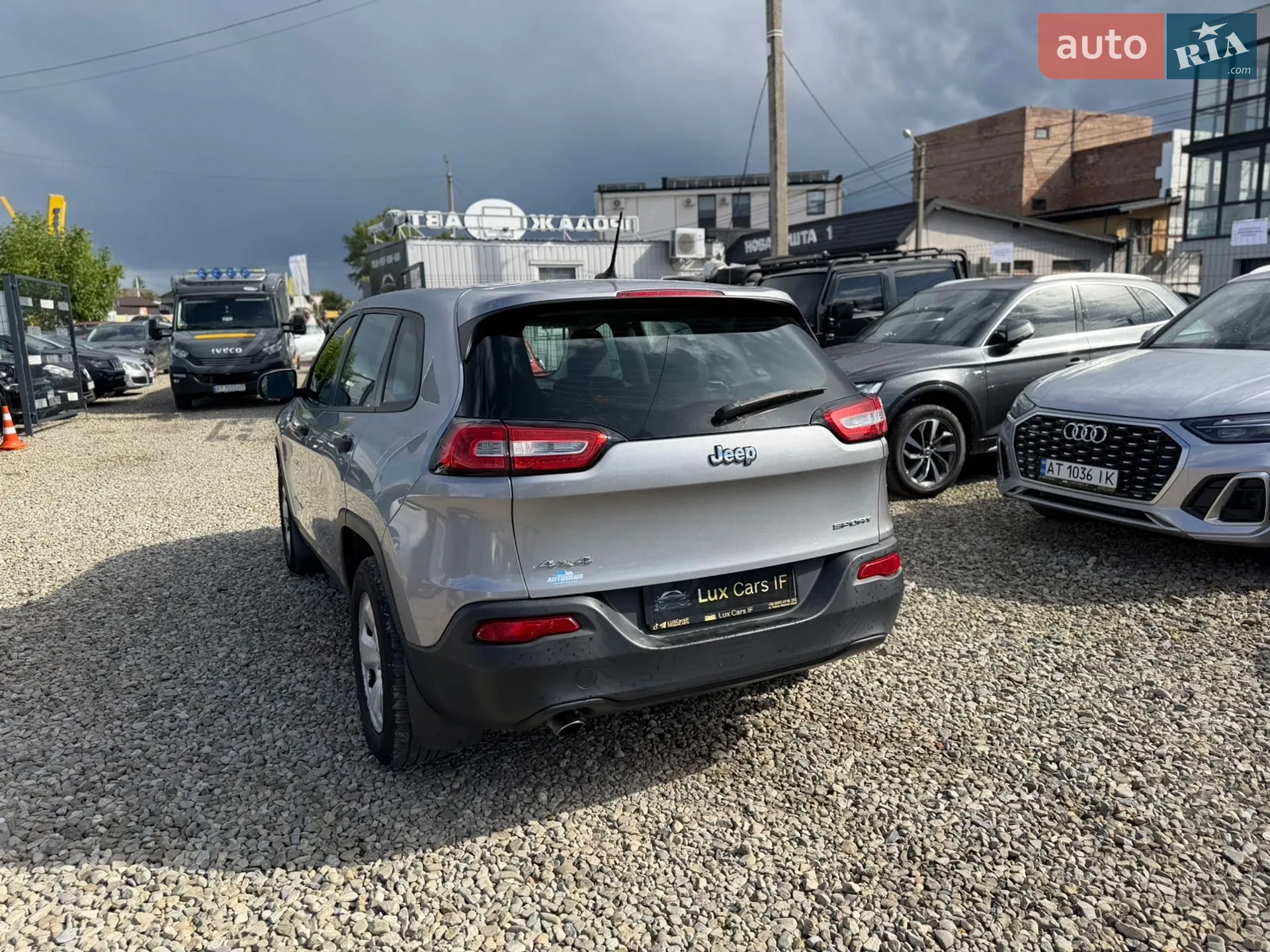 2014 Jeep Cherokee - мініатюра 13