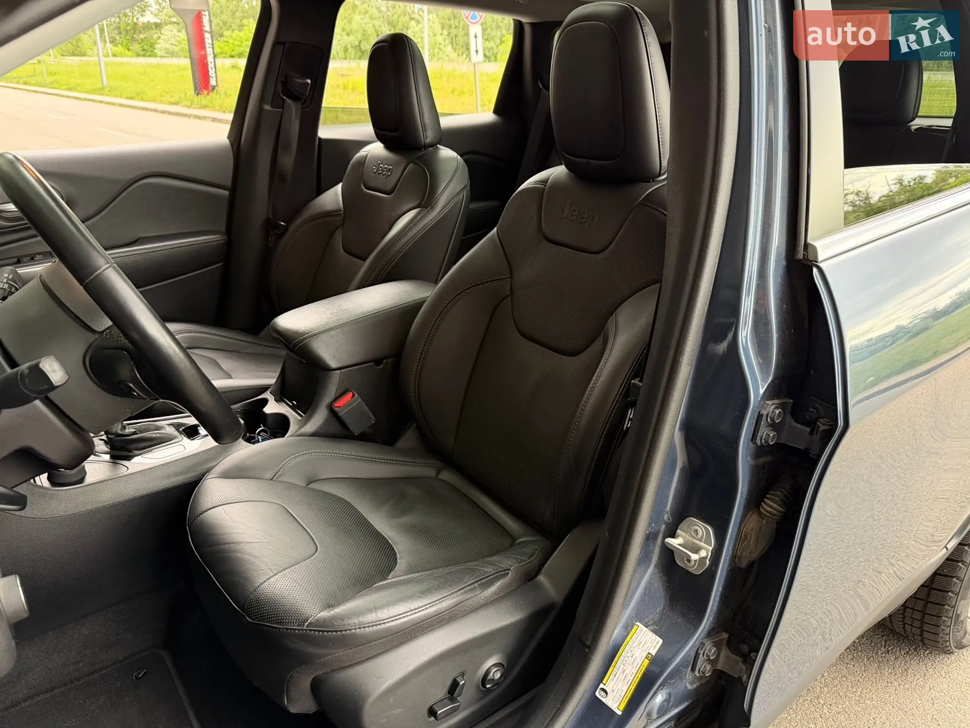 2019 Jeep Cherokee - мініатюра 9